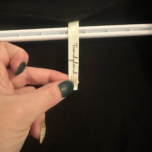 Black Crop Cardigan - Picture 5 of 5